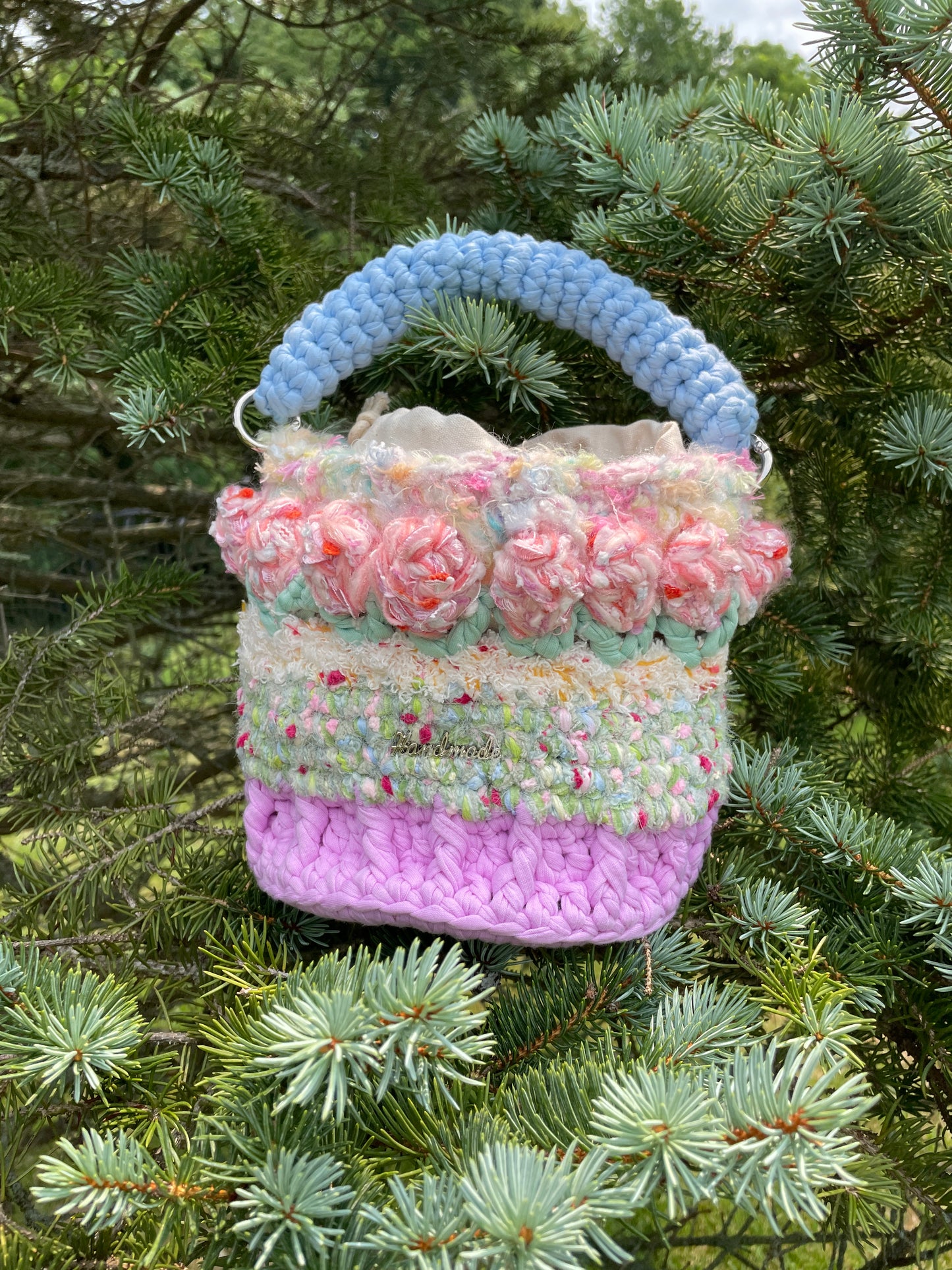 Calibrachoa in Garden Bucket Bag