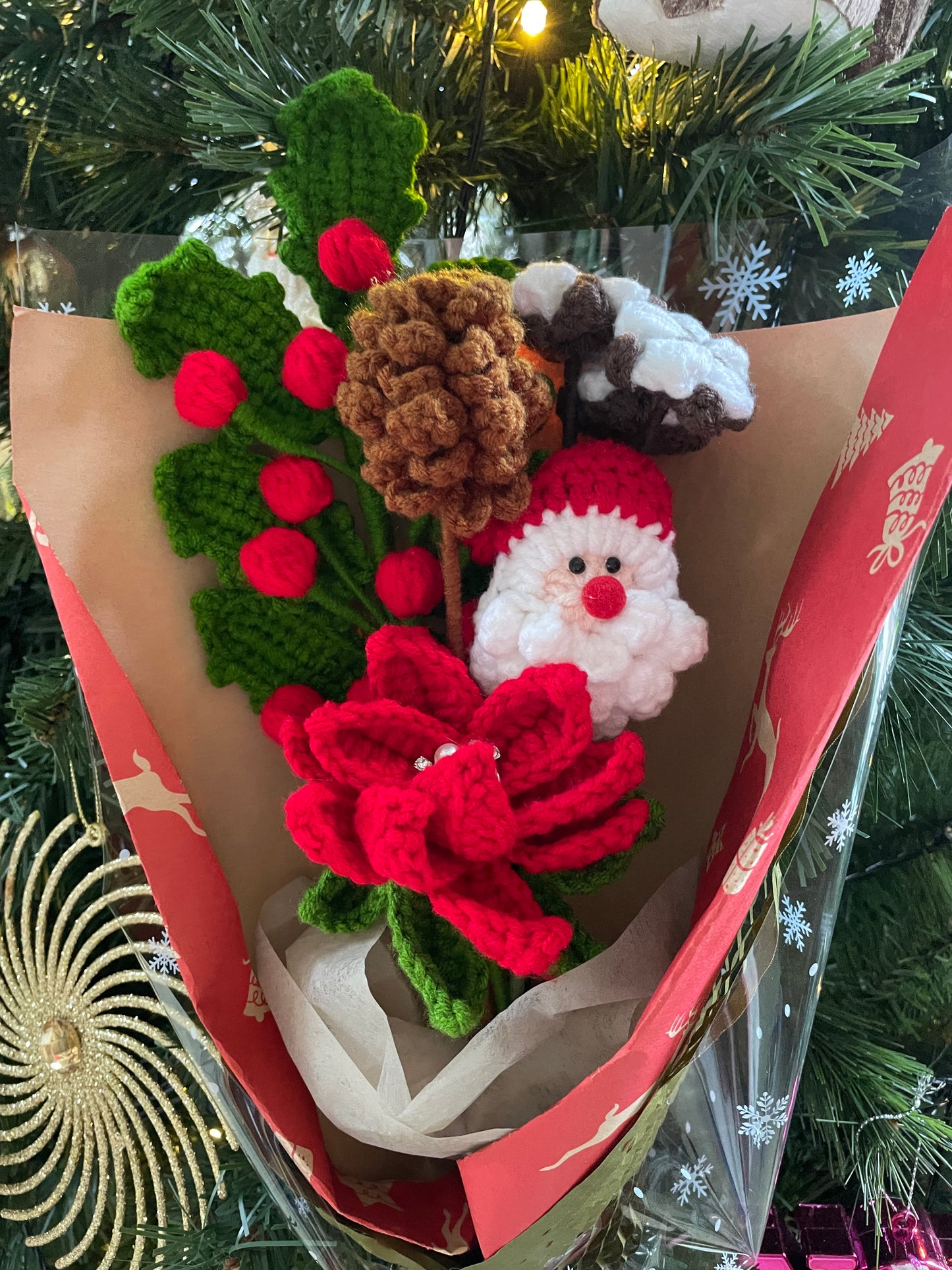 Santa Crochet Bouquet
